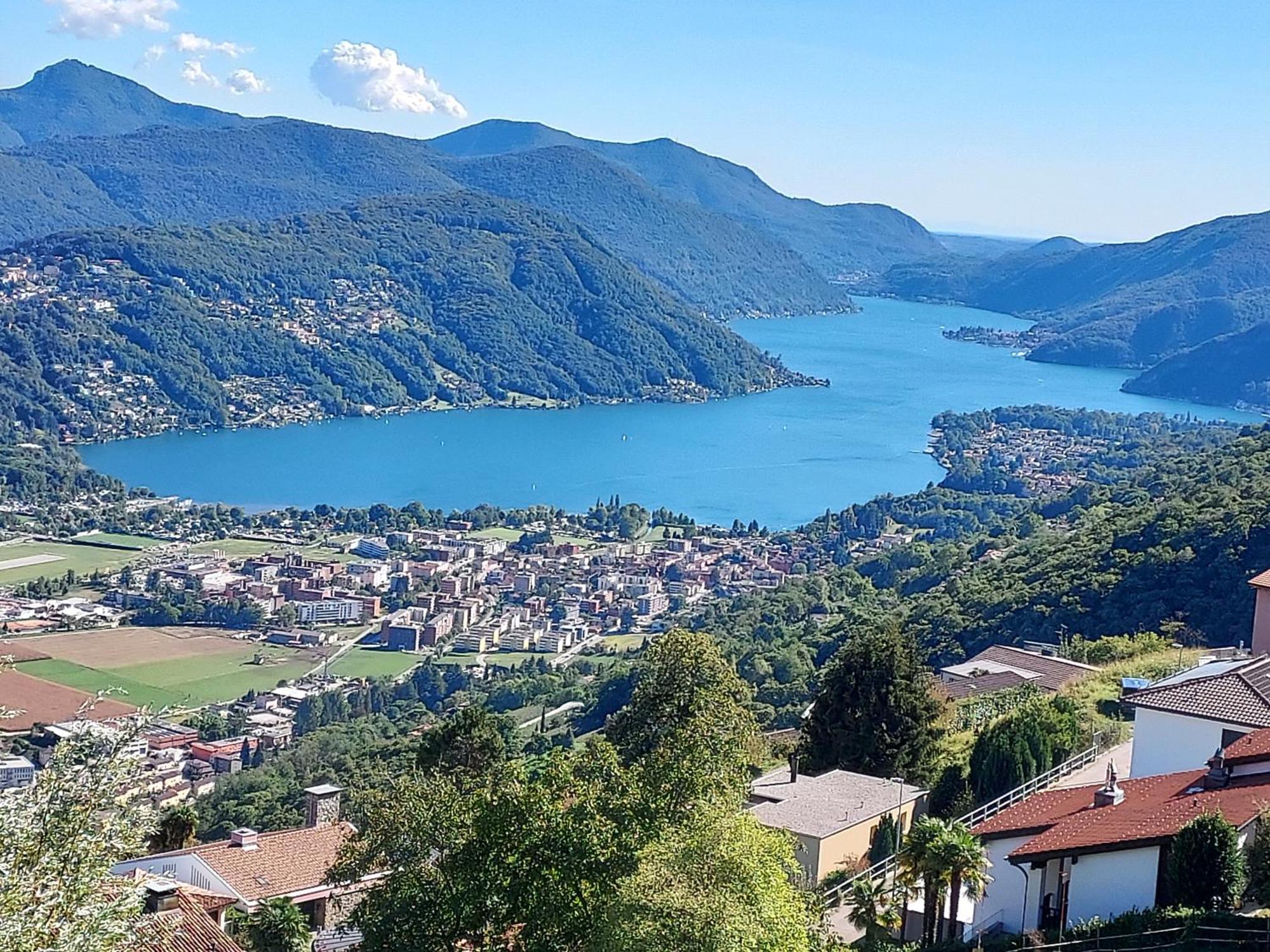Entire Apartments With Stunning View Cademario Extérieur photo